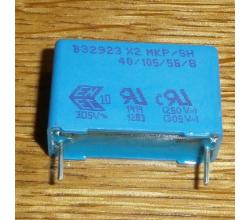 X2- Kondensator 0,68 uF 305 V , MKP ( B32923 )